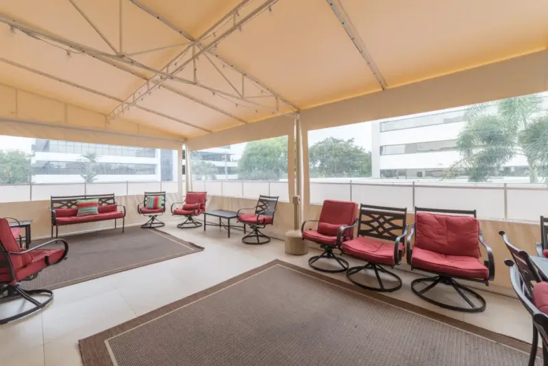 Sunlight Recovery facility in Cardiff by the Sea, California